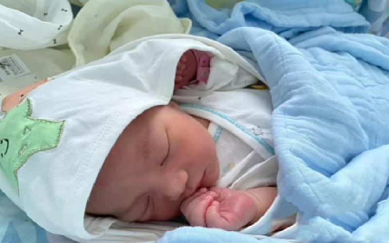 试管前腹部疼代生